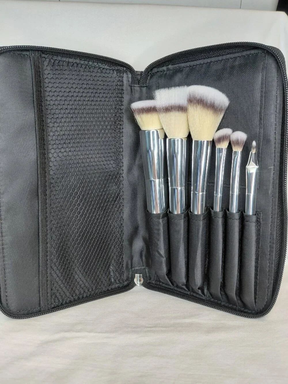 IT Brushes For ULTA Your Airbrush Masters 6 Pc Advanced Brush